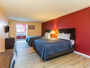 Quality Inn & Suites Bridge City Orange Номер фото
