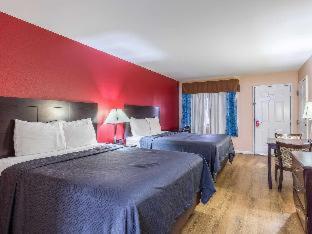 Quality Inn & Suites Bridge City Orange Номер фото